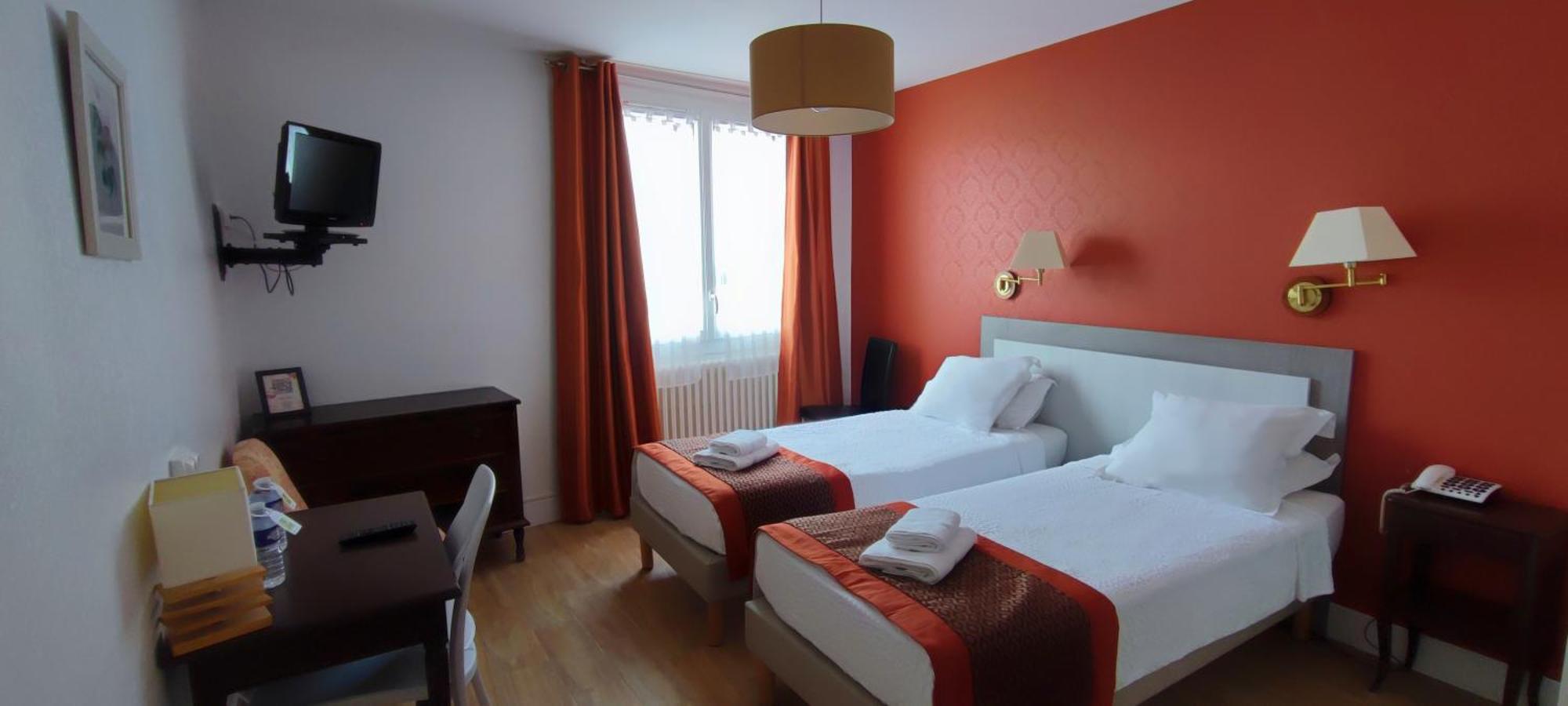 Logis Grand Hotel Pelisson Nontron Exteriér fotografie