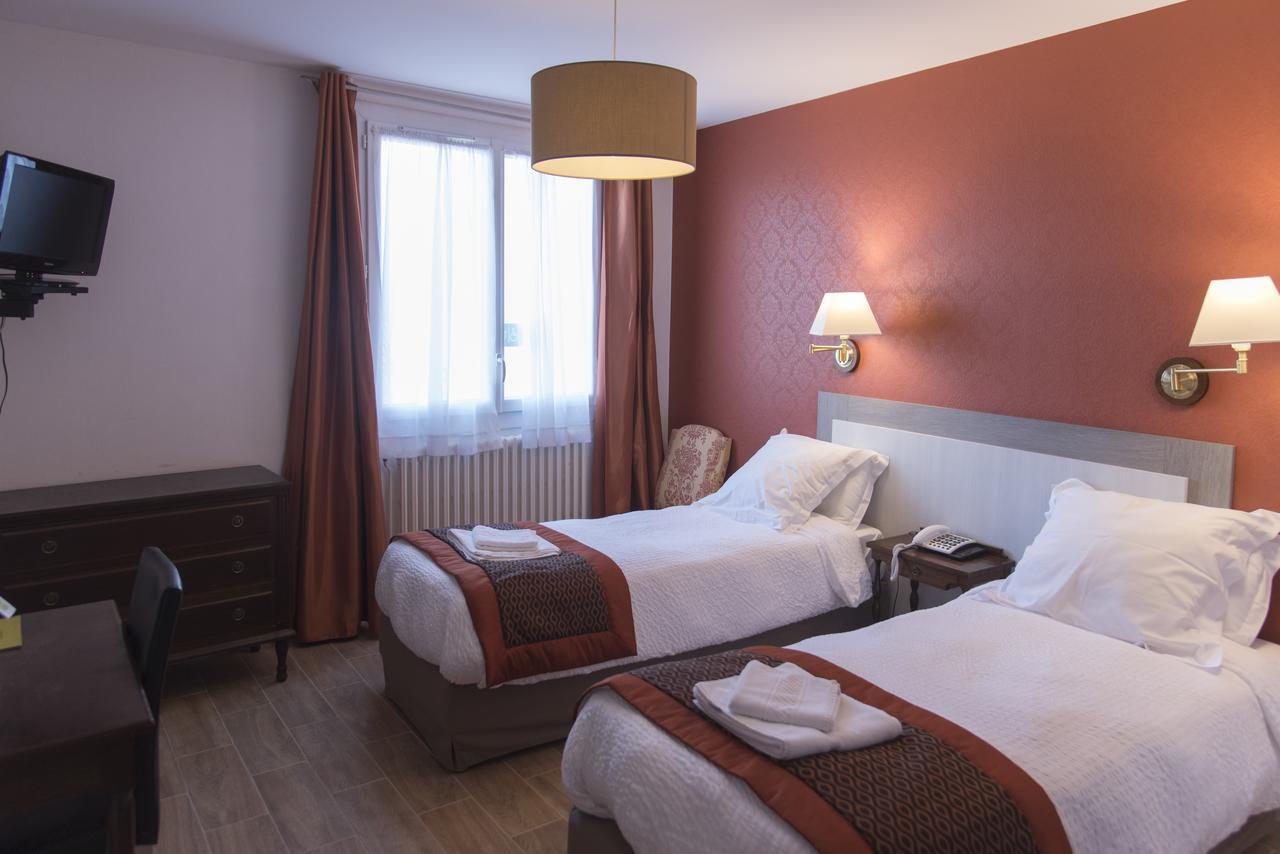 Logis Grand Hotel Pelisson Nontron Exteriér fotografie